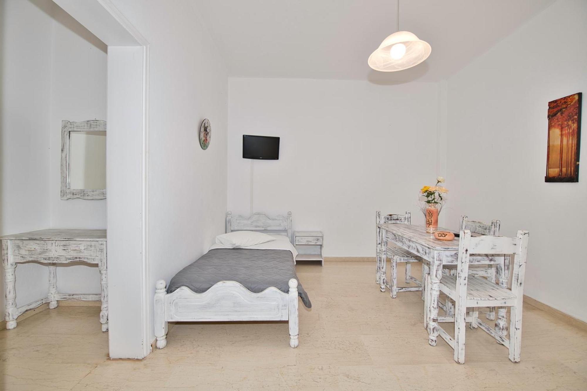Kamári Ira Apartments المظهر الخارجي الصورة