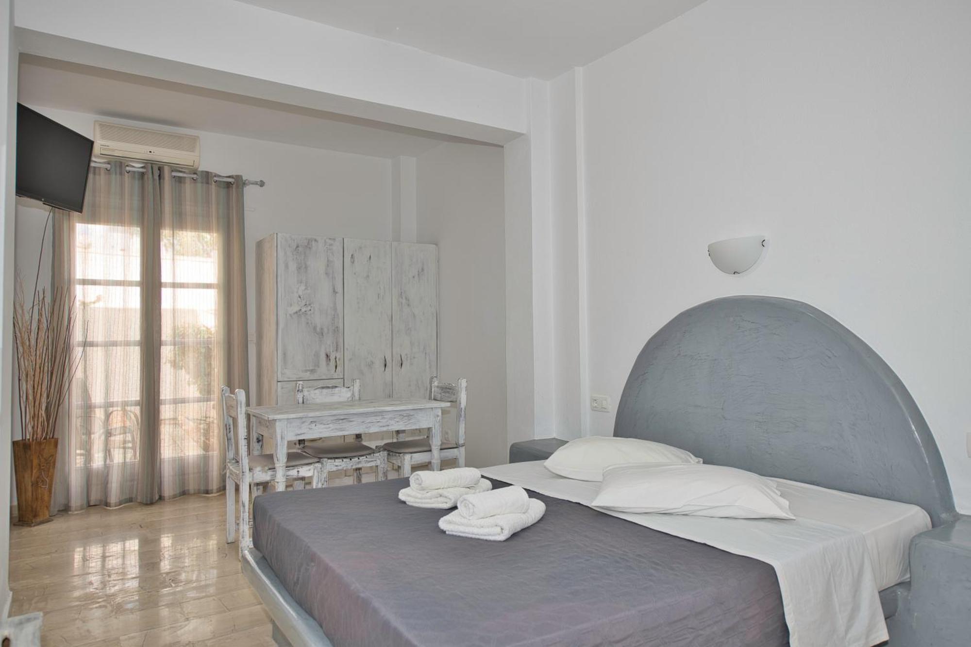 Kamári Ira Apartments المظهر الخارجي الصورة